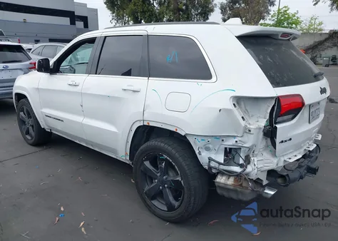 2015 Jeep Grand Cherokee Laredo z USA, uszkodzony, nr VIN 1C4RJFAGXFC141703